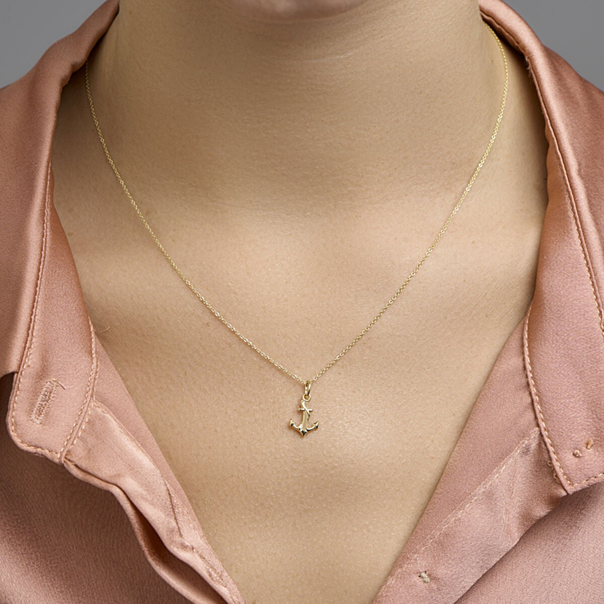 Collana con Ciondolo Ancora in Oro Giallo 9k