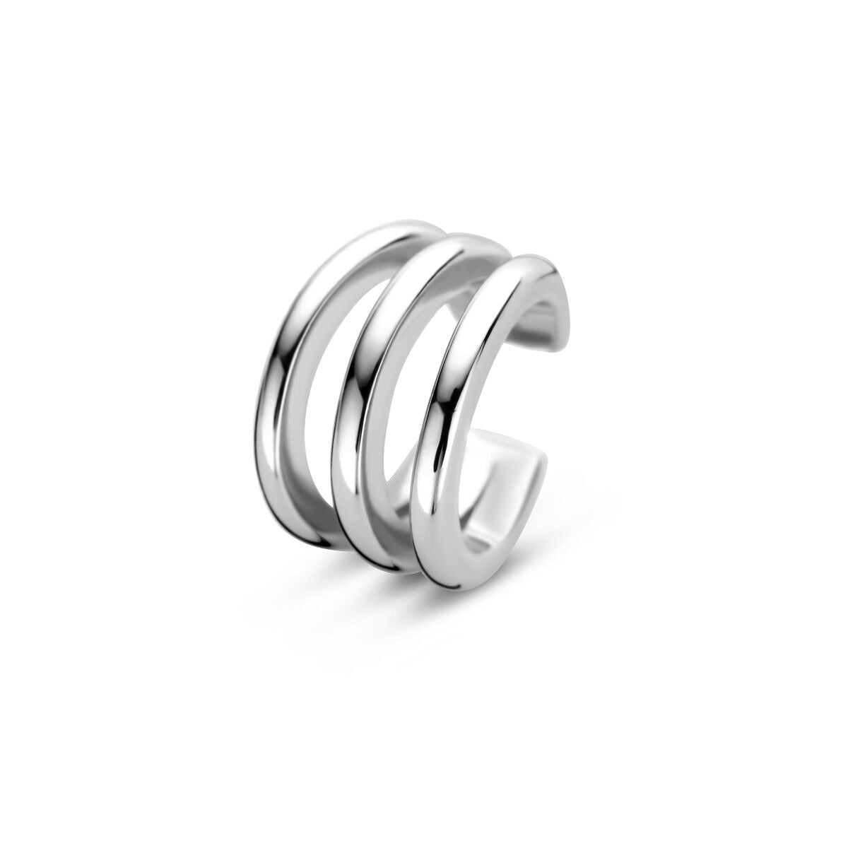 Orecchino a cuff in argento rodiato con tre anelli sovrapposti.