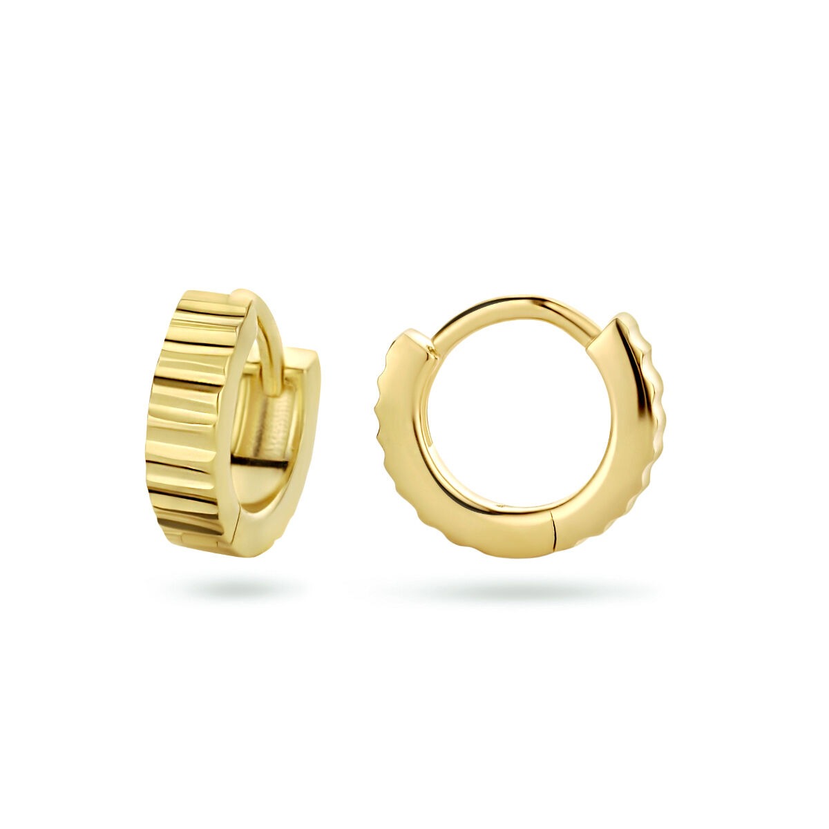 Orecchini a cerchio in argento dorato – 11 mm