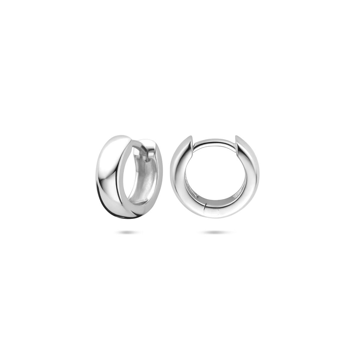 Orecchini a cerchio con chiusura a scatto in argento 925 rodiato – lineari ed eleganti