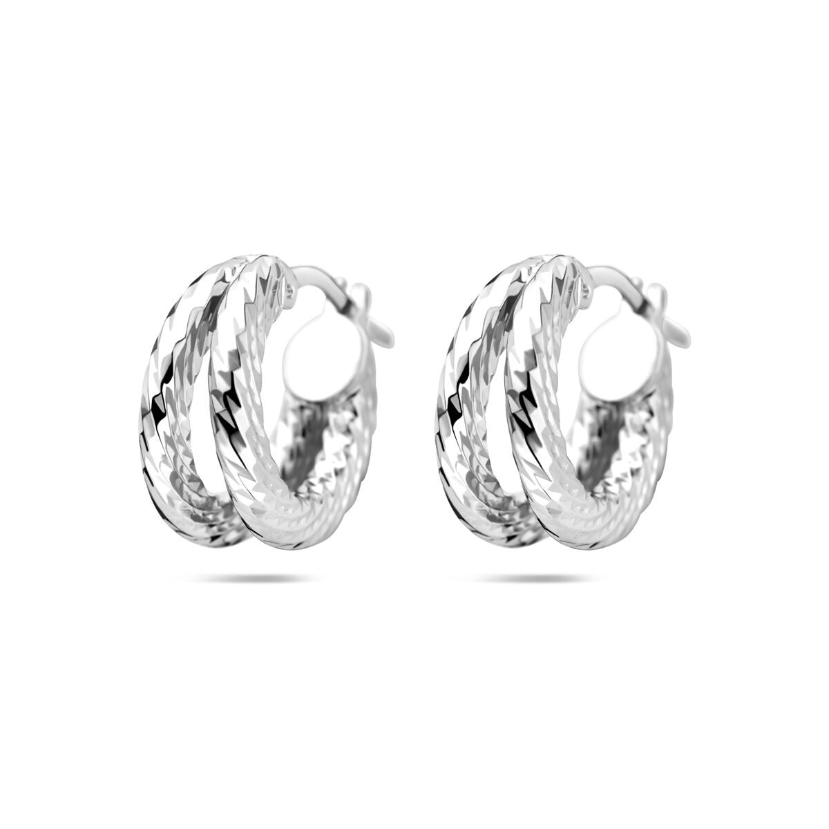 Orecchini alla creola in argento rodiato con design intrecciato.