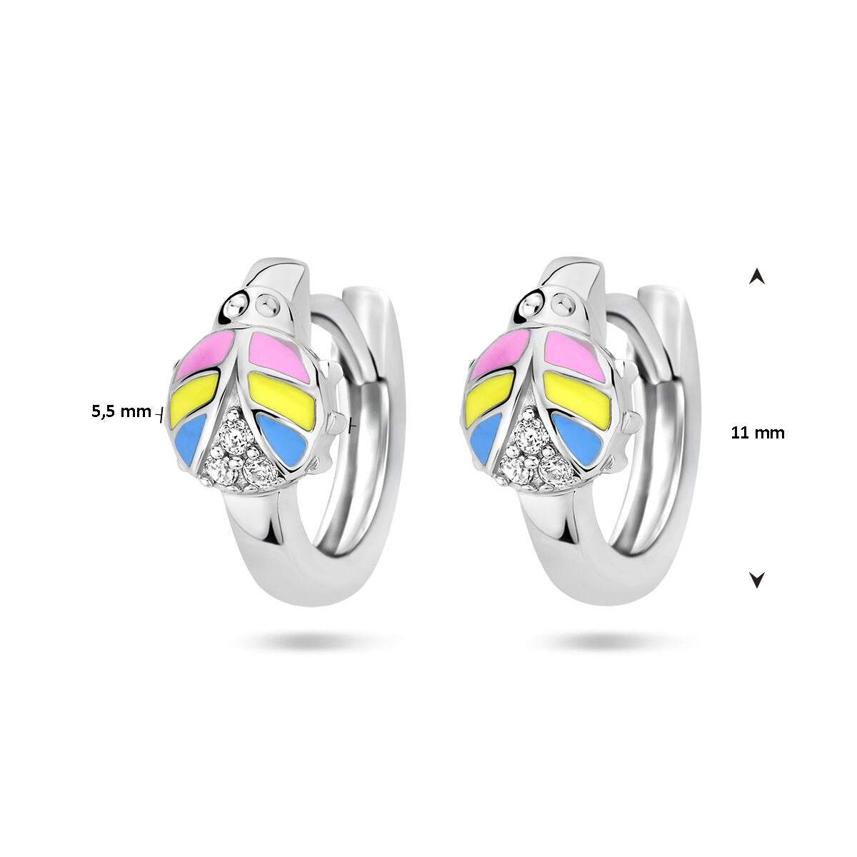 Orecchini a cerchio da bambina in argento con coccinella e zirconia – argento 925 rodiato