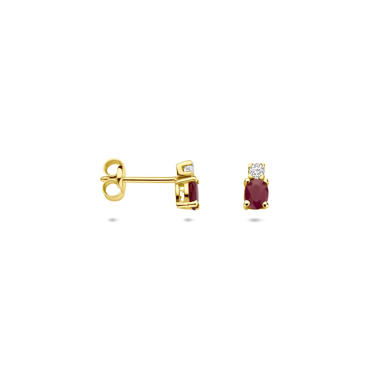 Orecchini a Bottone in Oro Giallo 14k con Rubino e Zirconia – 6 x 3 mm