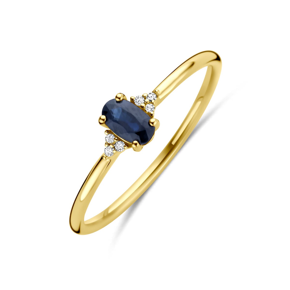 Anello in oro giallo 14k con zaffiro ovale e diamanti laterali.