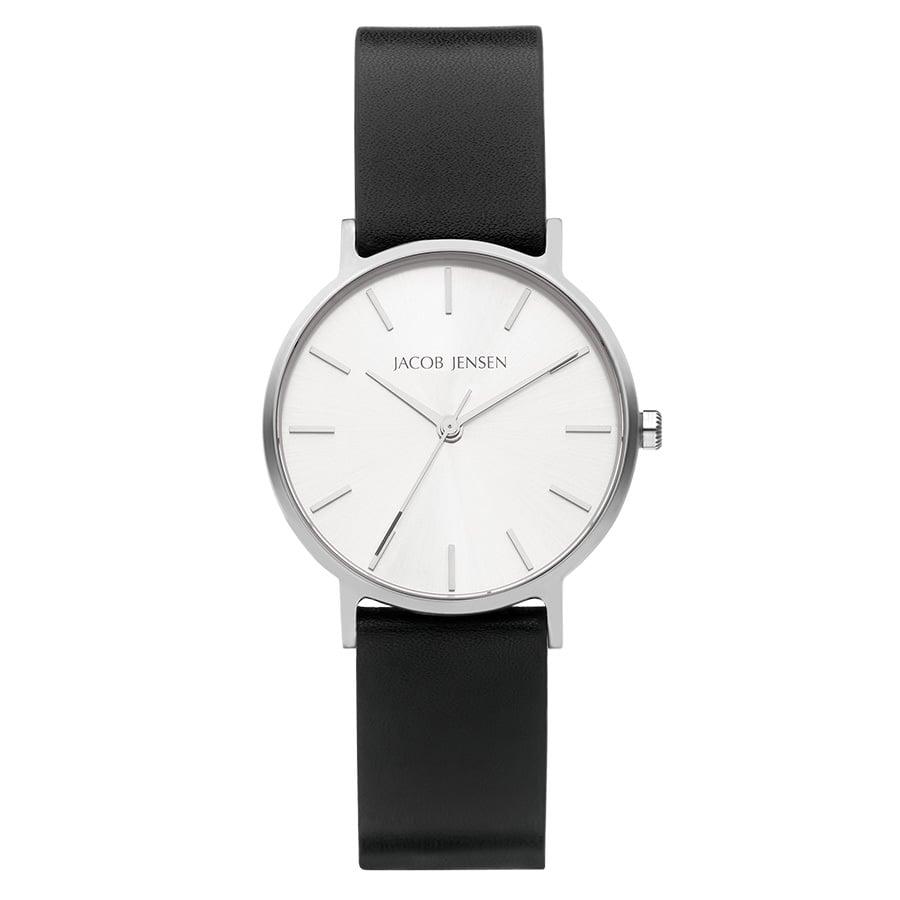 Orologio con cassa argentata e quadrante bianco, cinturino in pelle nera.