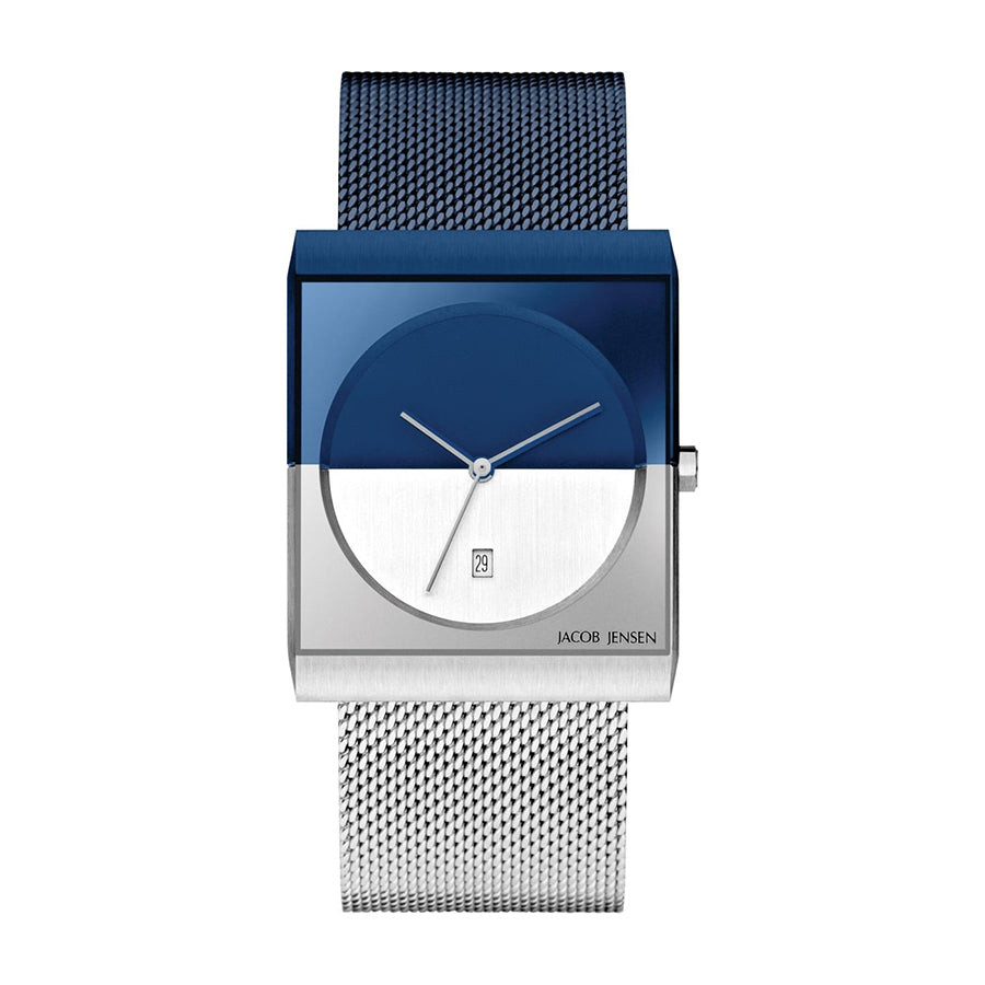 Orologio quadrato con cassa argentata, quadrante blu e bianco, cinturino in maglia rolò.