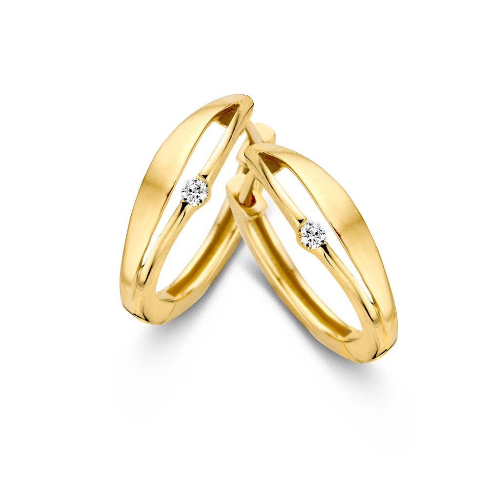 Orecchini in oro giallo con diamante, design sottile e moderno, peso 0,03 crt.