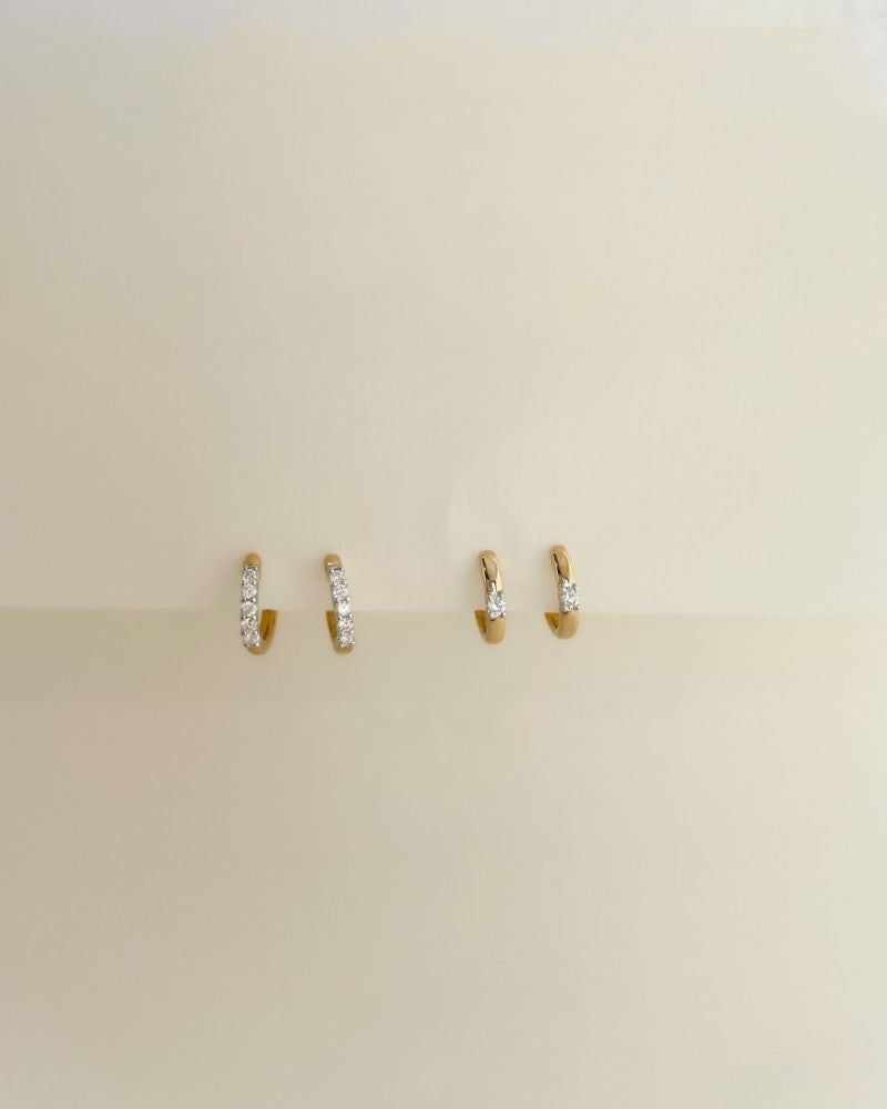 Orecchini a cerchio bicolore in oro 14 carati con diamante – 0,10 crt taglio brillante, orecchini eleganti per donna