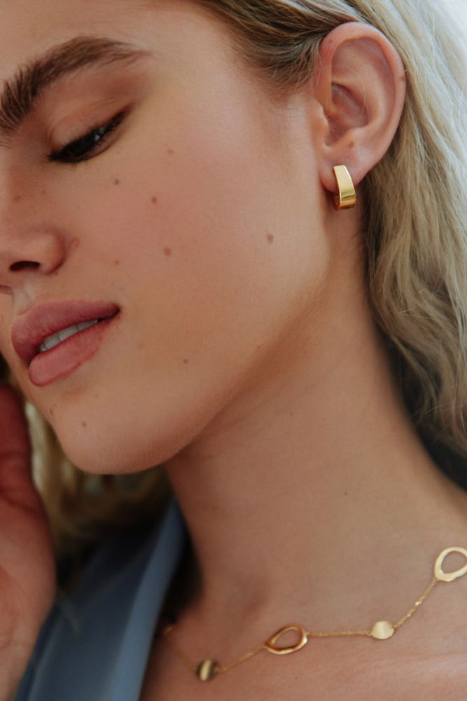 Orecchini a cerchio in oro giallo 14 carati – design senza tempo ed elegante, misura interna 7 mm