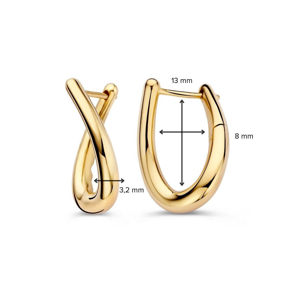 Orecchini a cerchio giocosi in oro giallo con twist – Eleganza in movimento