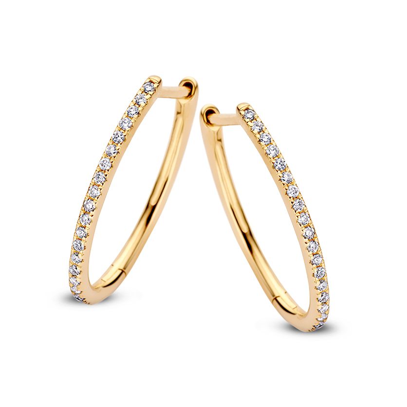 Orecchini ovali in oro giallo con diamanti, eleganza sottile, 0,18 crt.