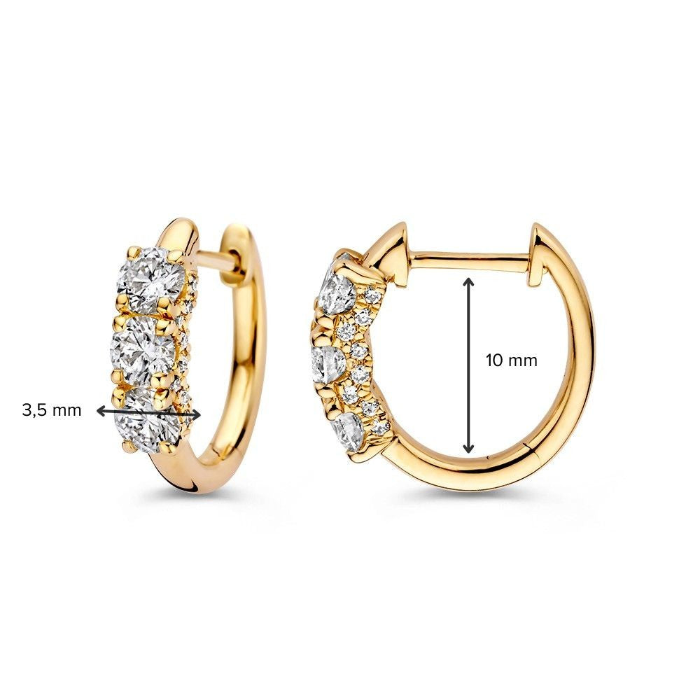 Splendidi Orecchini a Cerchio in Oro Giallo con Diamanti in Castone a Chaton 1,18 crt.