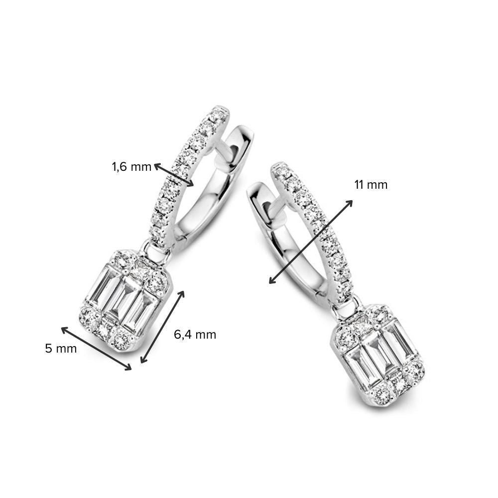 Orecchini a Cerchio in Oro Bianco con Ciondoli di Diamanti – Diamanti Taglio Baguette e Brillante, 0.60 ct Totali