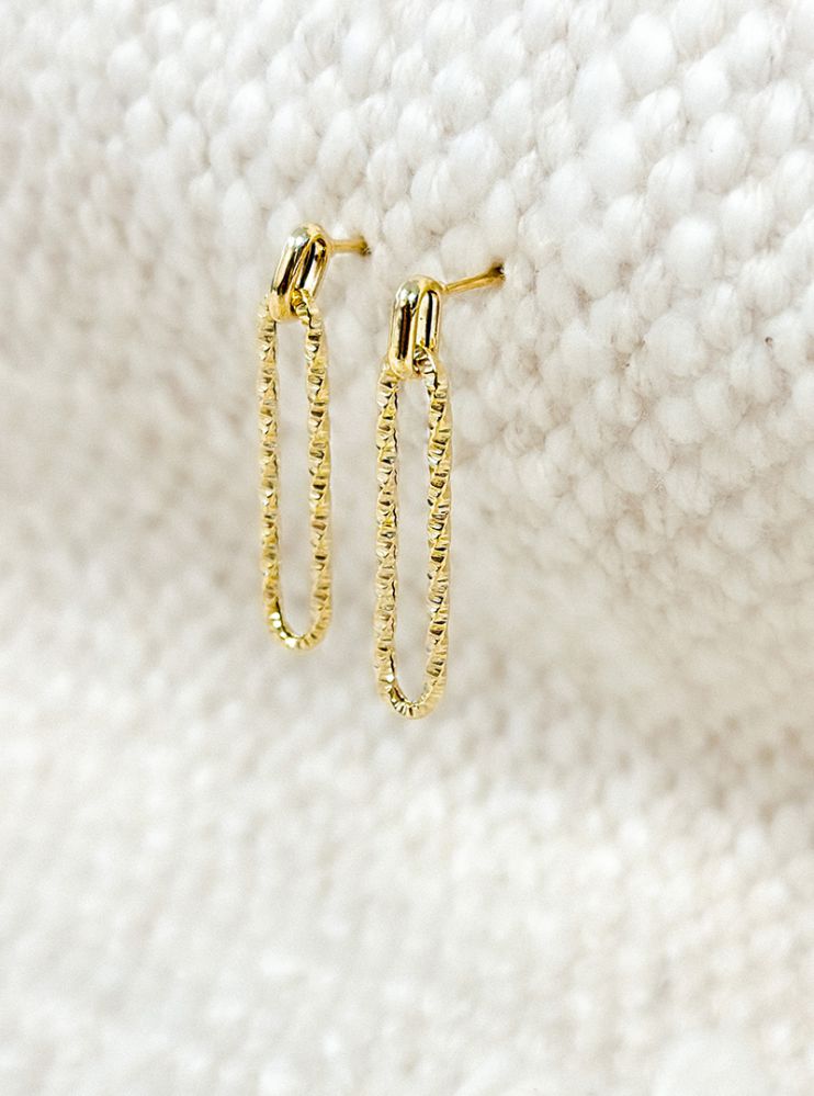 Geelgouden Oorhangers met Bewerkte Paperclip Schakel in 14 Karaat Goud