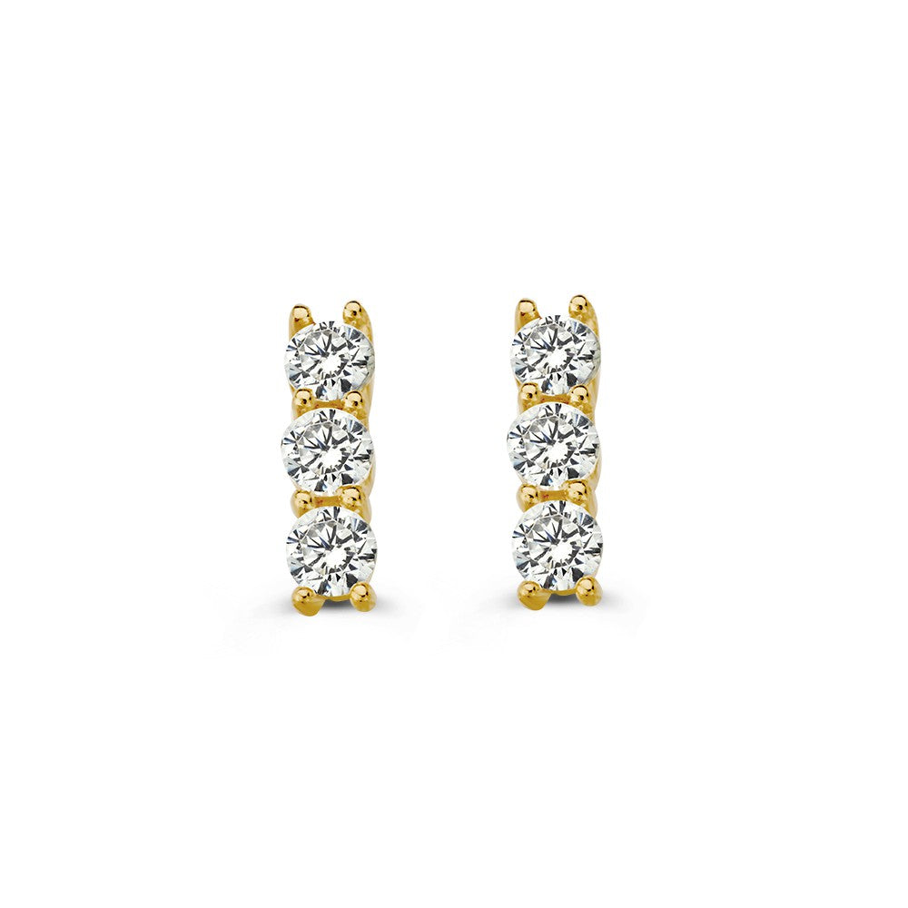 Orecchini in oro giallo 14 carati con tre zirconi brillanti.