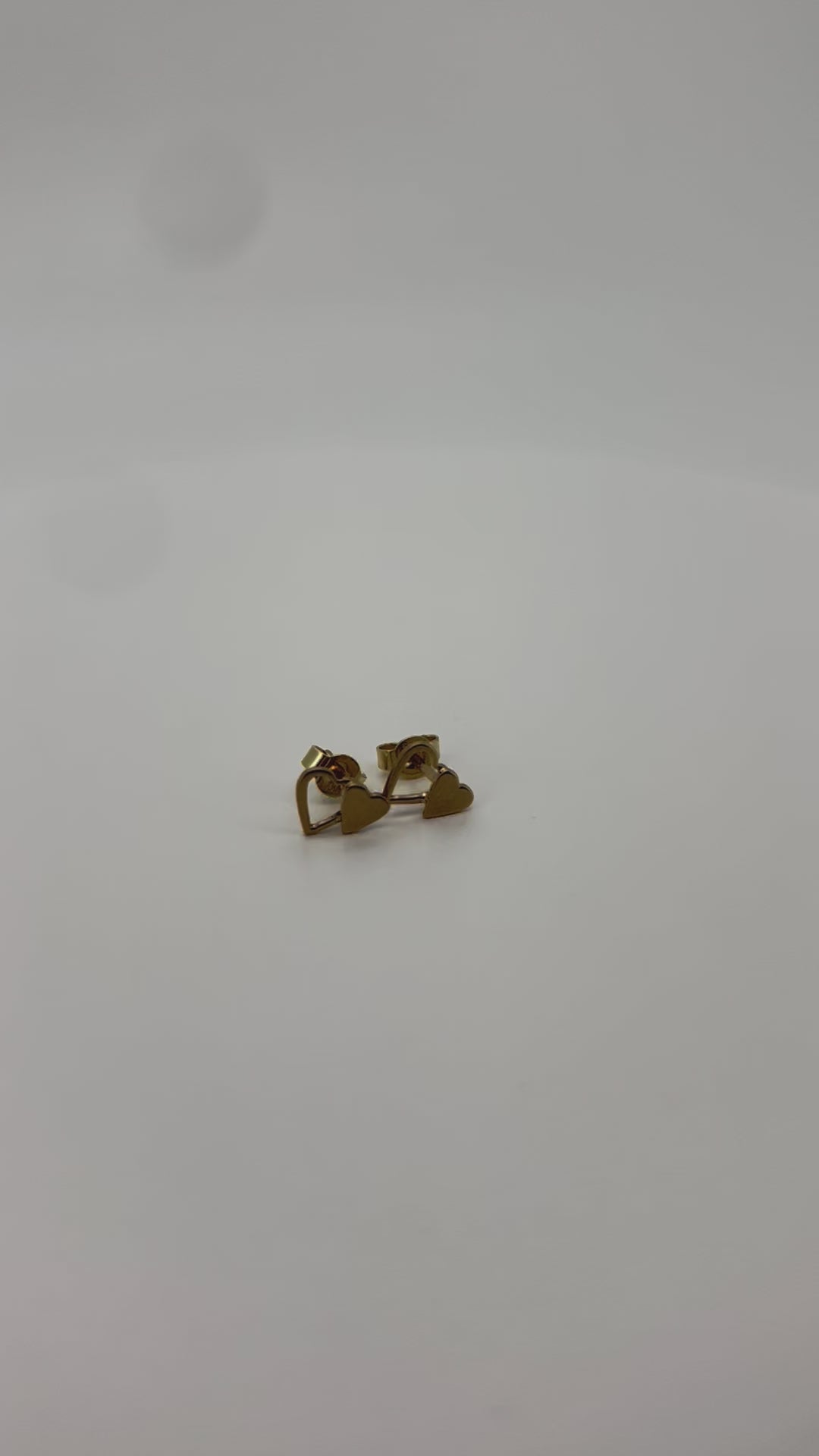 orecchini vintage in oro a forma di cuore 18K 1gr