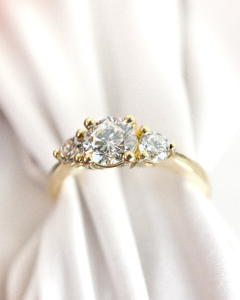 Anello Alix 0,75 ct. oro giallo