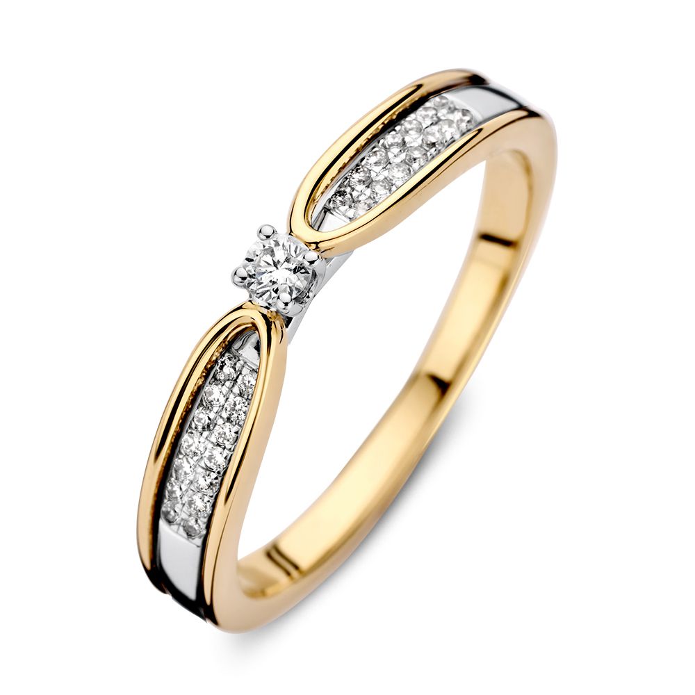 Anello bicolore in oro giallo e bianco con diamanti, caratterizzato da una pietra centrale prominente.
