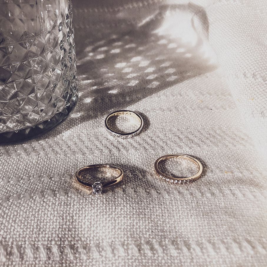 Anello in oro bicolore con diamanti – 0.20 carati