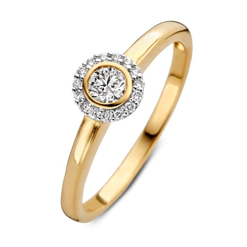 Anello in oro giallo elegante con diamante centrale e pavé di diamanti.