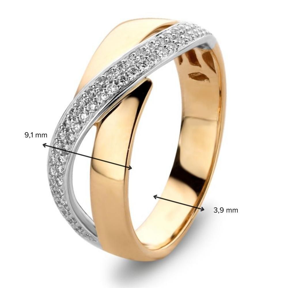 Raffinato Anello Bicolore con Diamante – 0.26 Carati