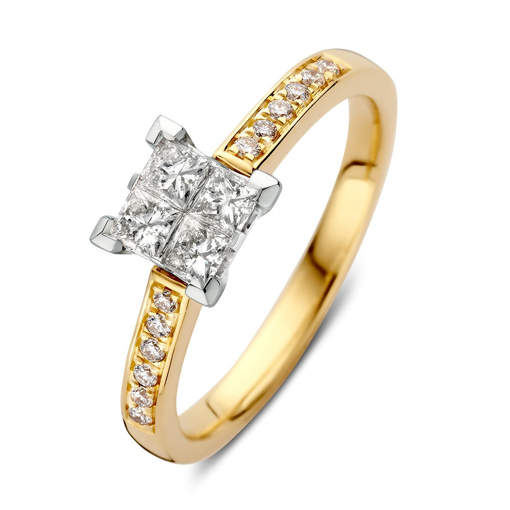 Anello bicolore con brillanti da 0,50 carati, finitura lucida e design moderno.