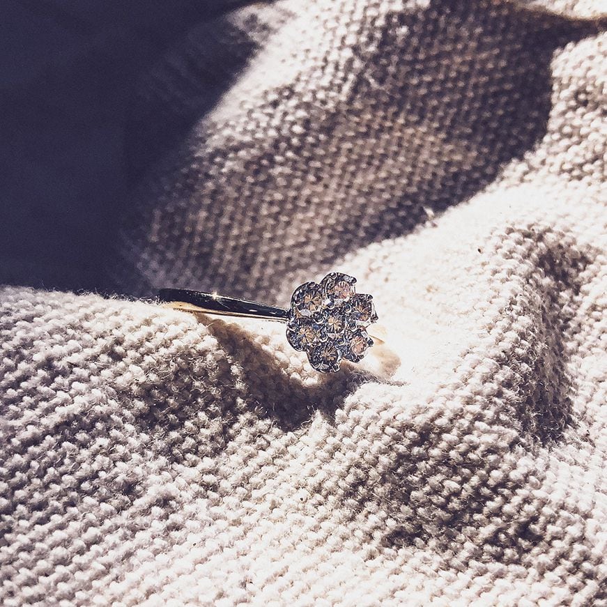 Anello da Donna Bicolore in Oro Giallo e Bianco con Diamante (0,51 crt) – 14 Carati
