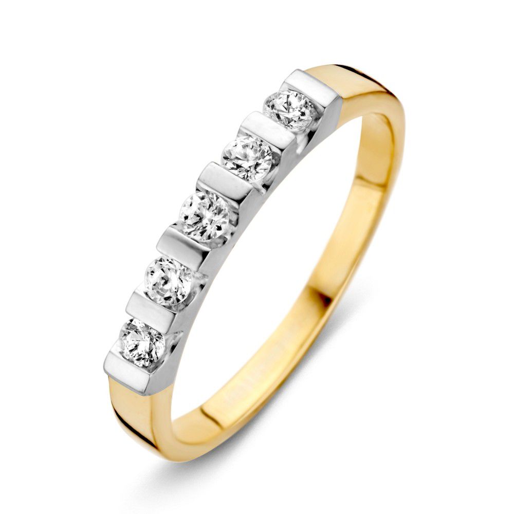 Anello bicolore in oro 14 carati con zircone bianche di 2,7 mm.