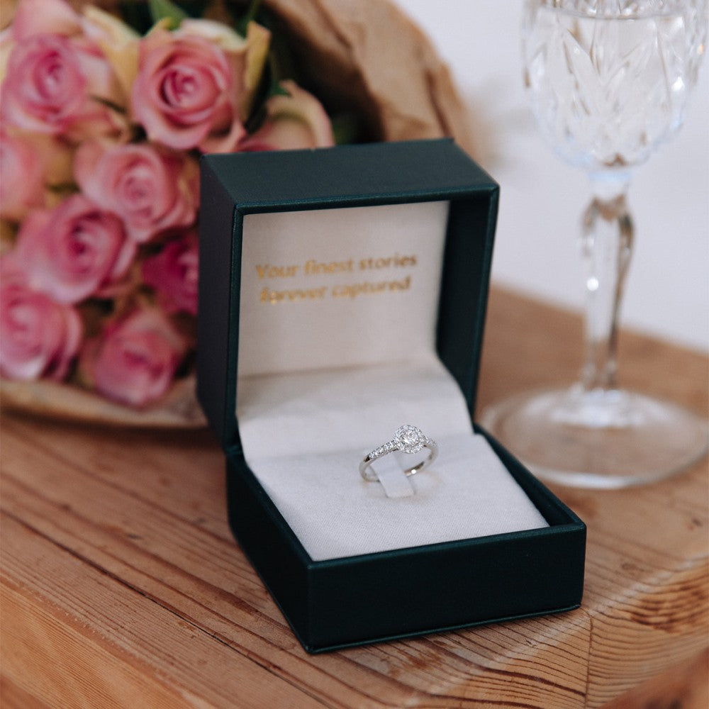Anello Emma royal 0,50 crt. oro bianco