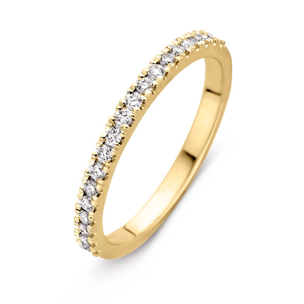 Anello in oro giallo con diamanti, finitura lucida, design sottile e raffinato.
