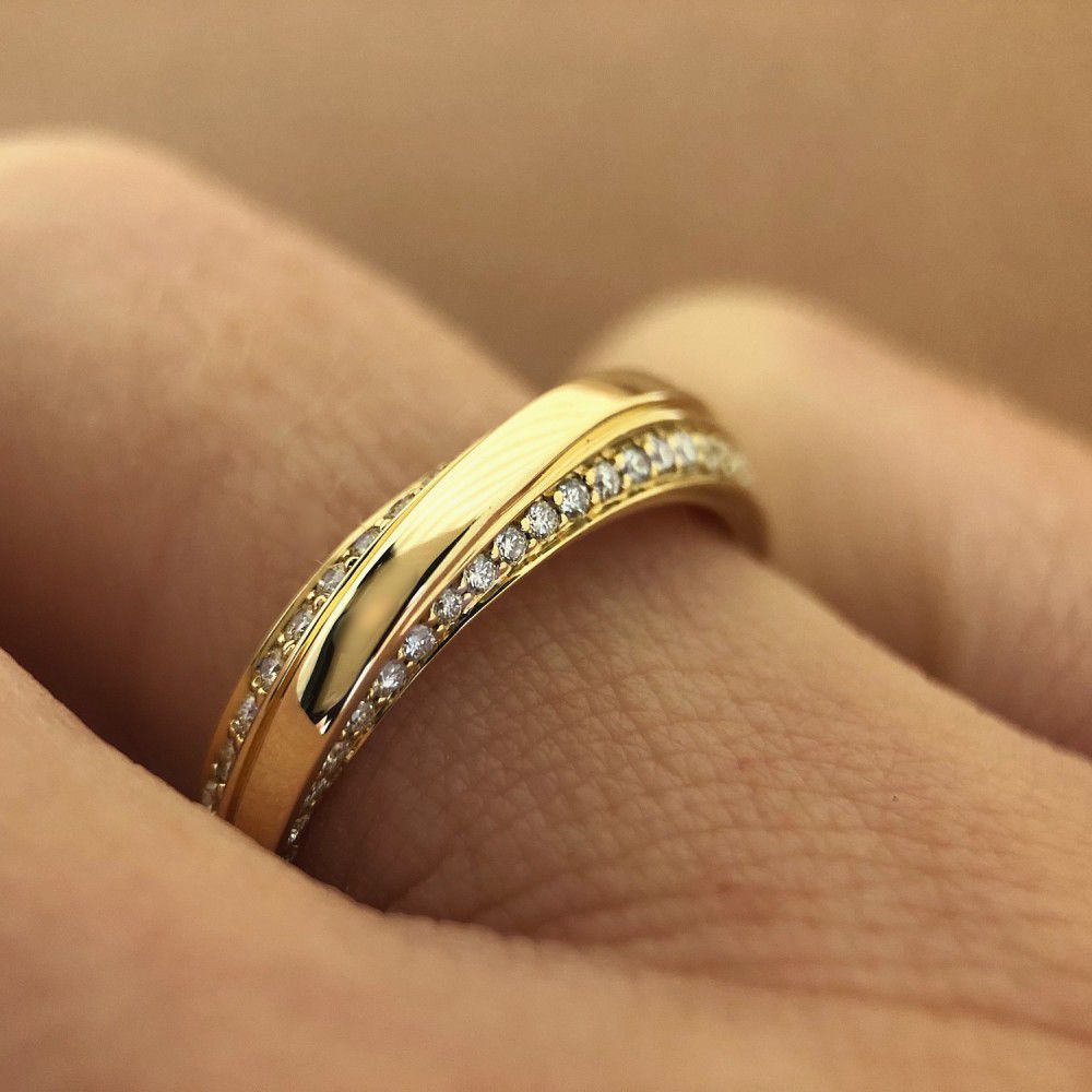 Elegante Anello in Oro Giallo con Diamante – Oro 14 Carati, 0.32ct Brillante