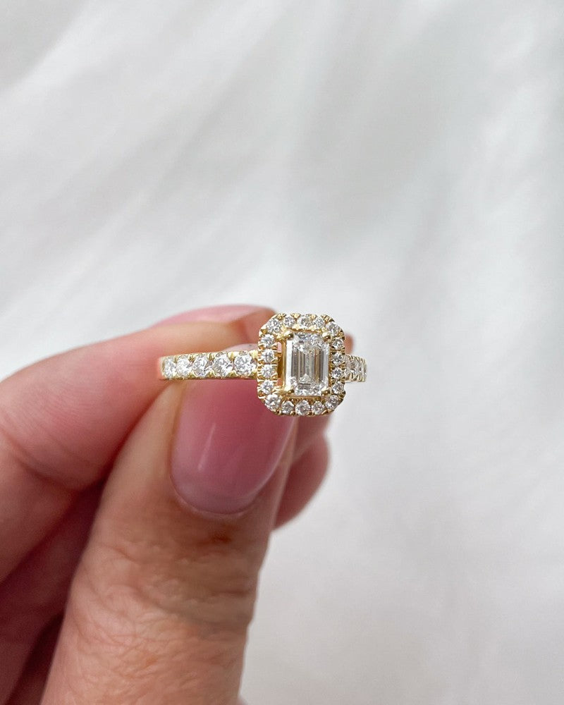 Anello Ivy Royal 0,50 crt. oro giallo