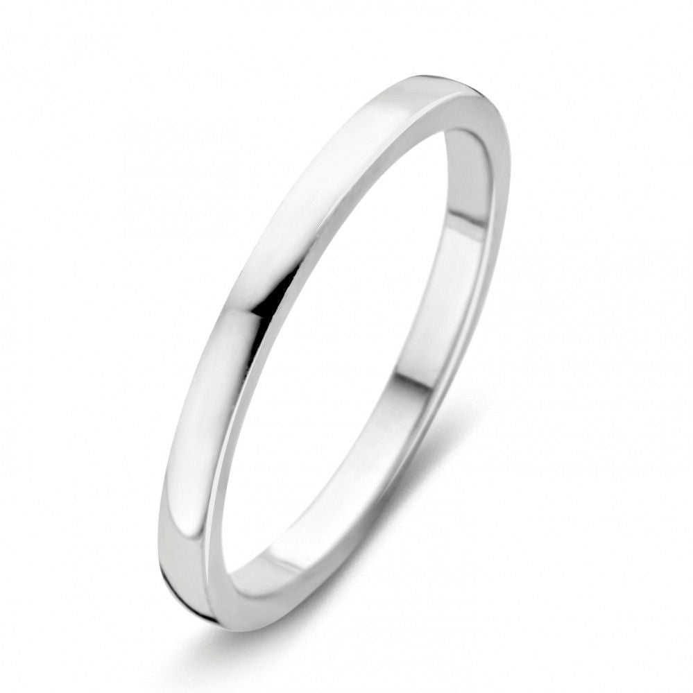 Anello in oro bianco elegante per donne, design semplice e senza tempo.