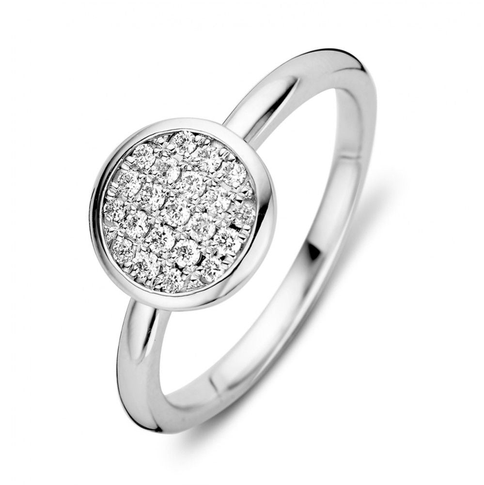 Anello in oro bianco rodiato con brillante da 0,20 carati in pavé.