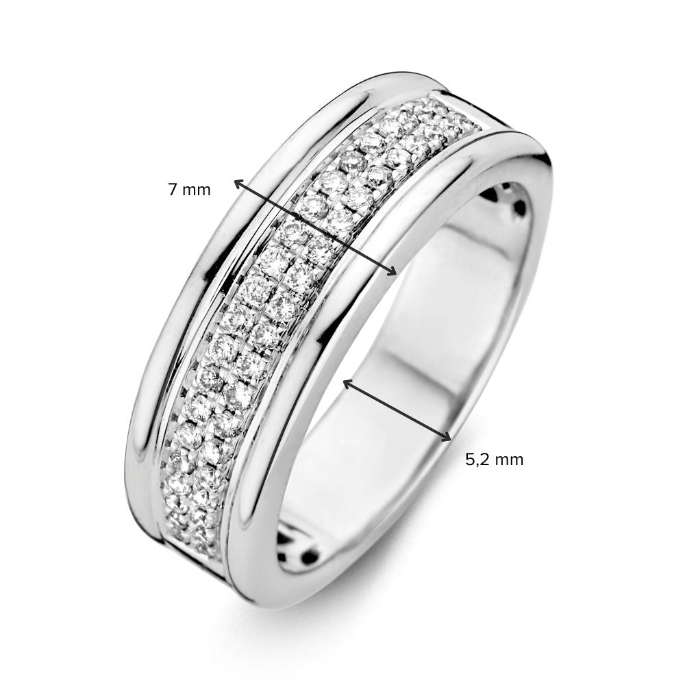 Anello in oro bianco con diamante – Un perfetto equilibrio tra stile e raffinatezza 0.25 crt.