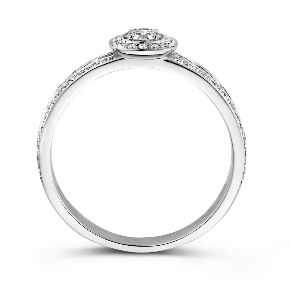 Splendido anello halo classico con diamanti da 0.55 carati in stile moderno