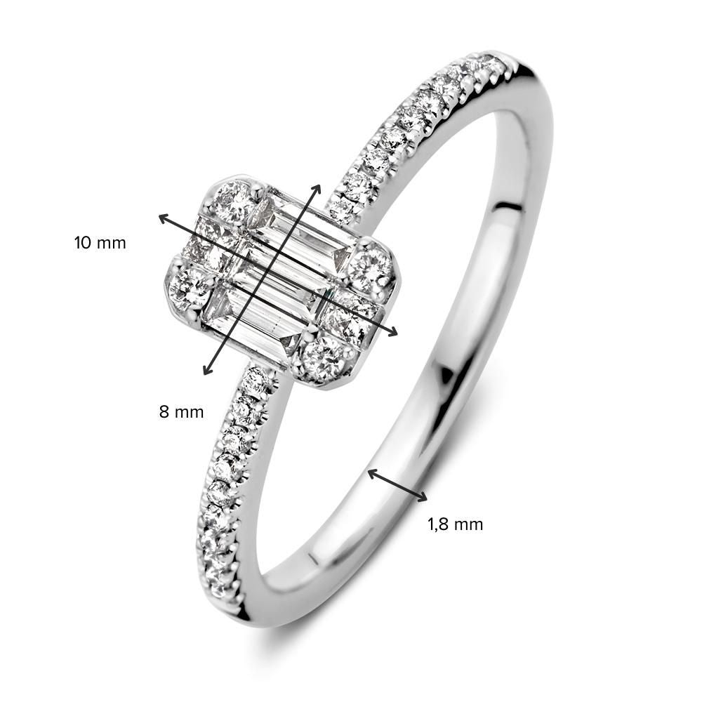 Anello in Oro Bianco a Forma Smeraldo con Diamanti Baguette – 0.38 Carati