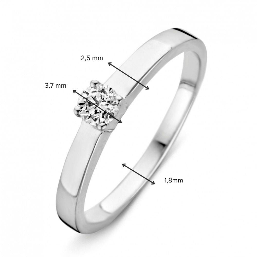 Splendido Anello in Oro Bianco con Zirconi – Eleganza Senza Tempo per Ogni Donna