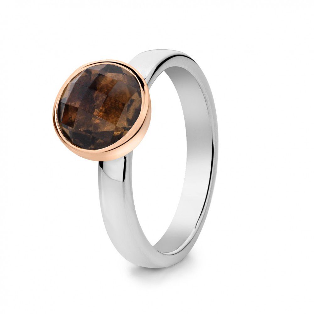 Anello in argento rodiato con montatura in oro rosa 14 carati e quarzo fumé sfaccettato.