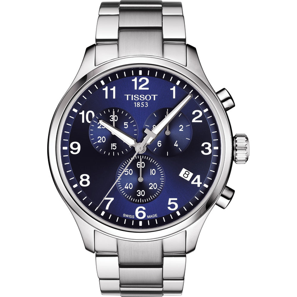 Orologio Tissot Chrono XL Classic con cassa in acciaio inox, quadrante blu e bracciale in acciaio.