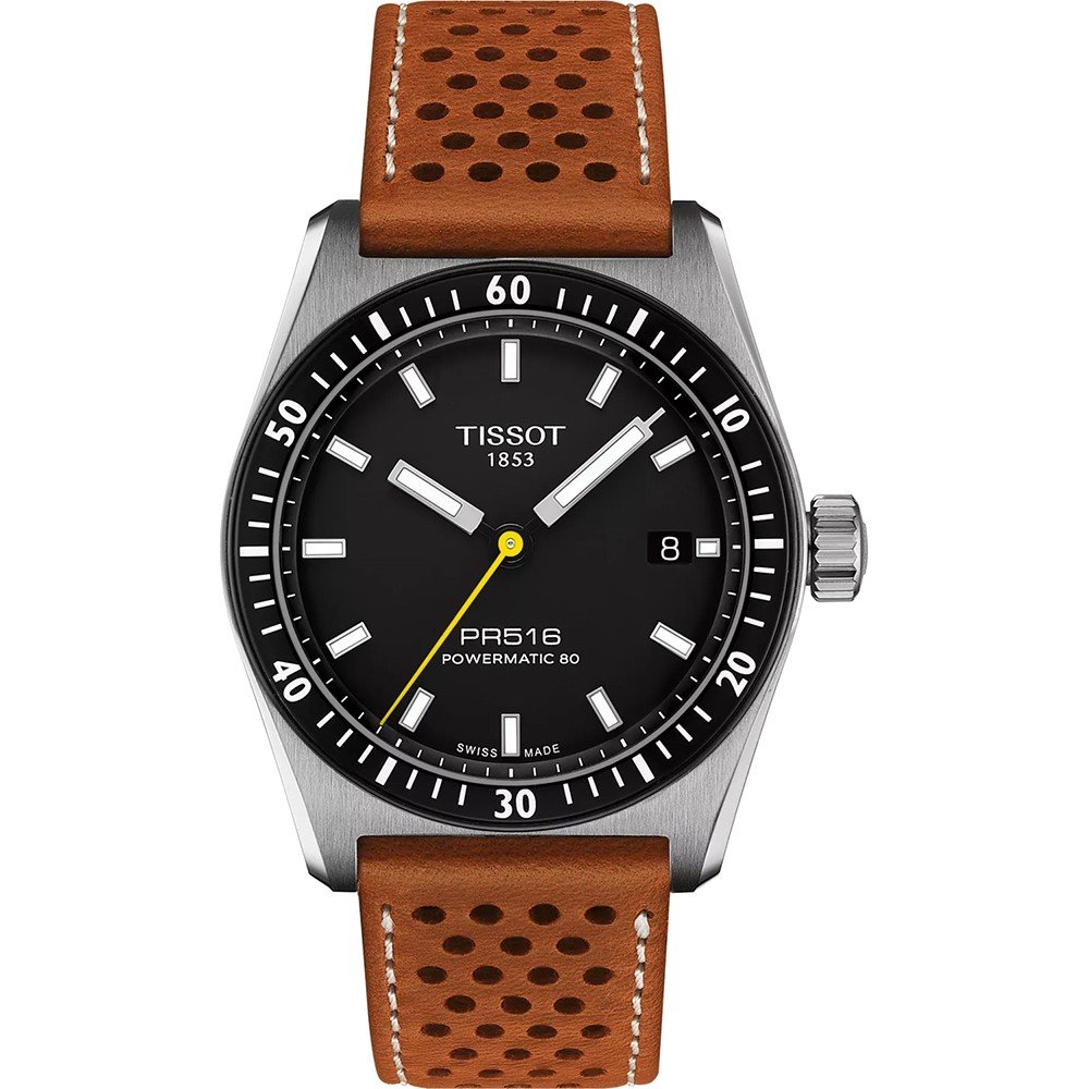 Orologio Tissot PR516 con quadrante nero, cassa in acciaio inox e cinturino in pelle marrone perforata.