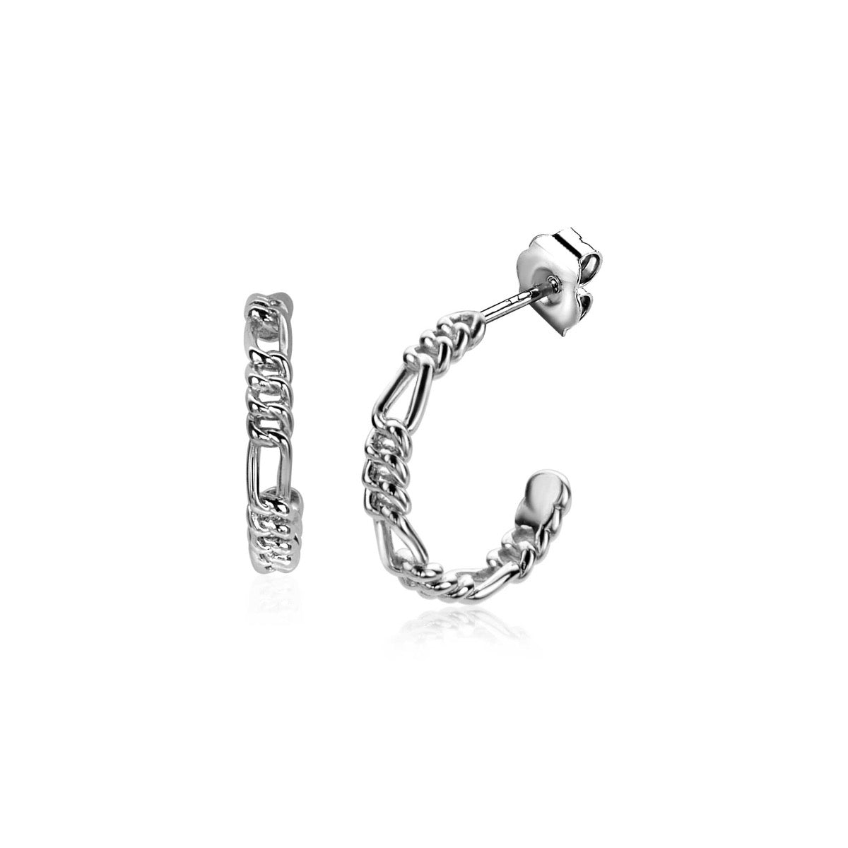 Orecchini in argento con design intrecciato e chiusura a perno.