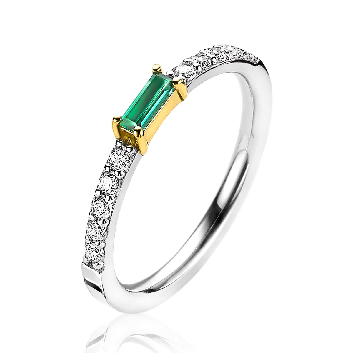 Anello in argento con pietra verde centrale e dettagli in oro, decorato con zirconi.