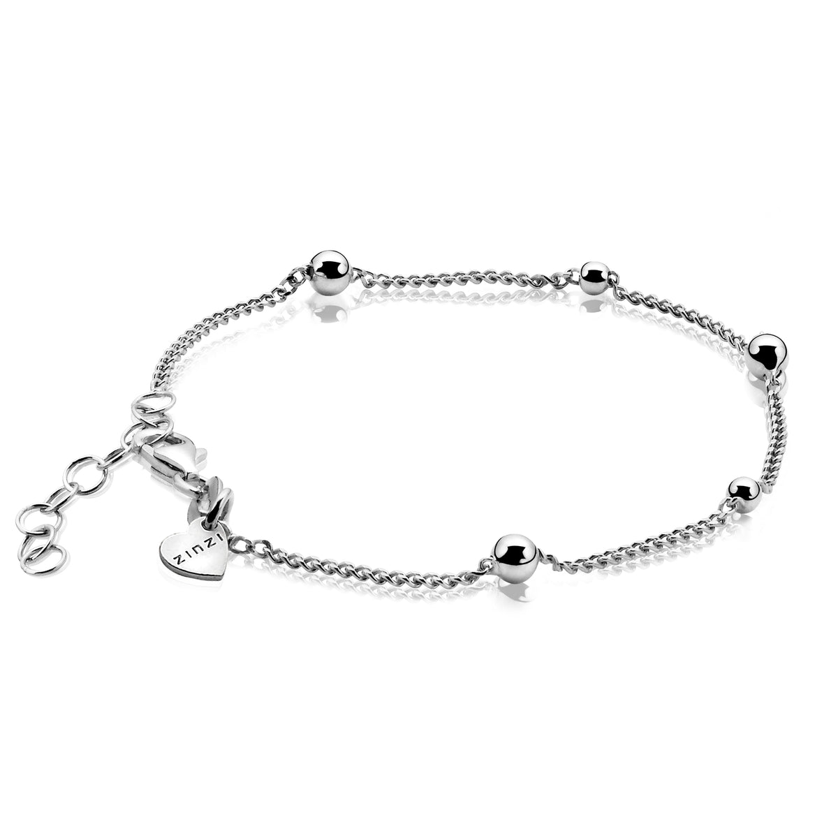 Bracciale in argento con sfere lucide e charm a forma di cuore.