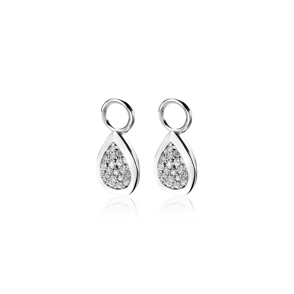 Orecchini in argento con forma a goccia e dettagli di zirconi.