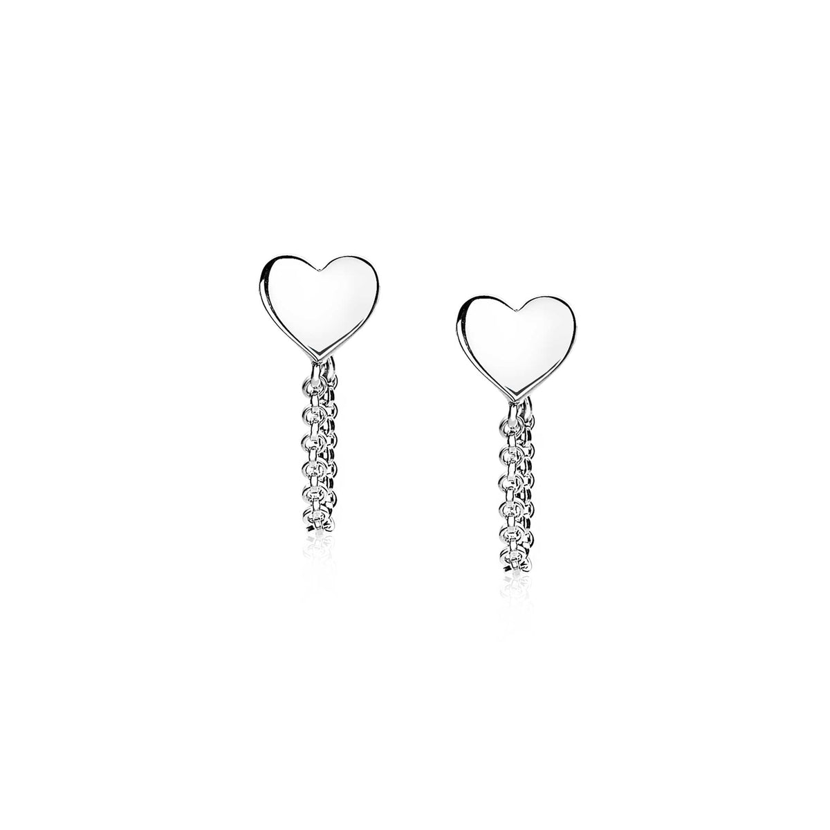 Orecchini d'argento a forma di cuore con pendenti a catena.