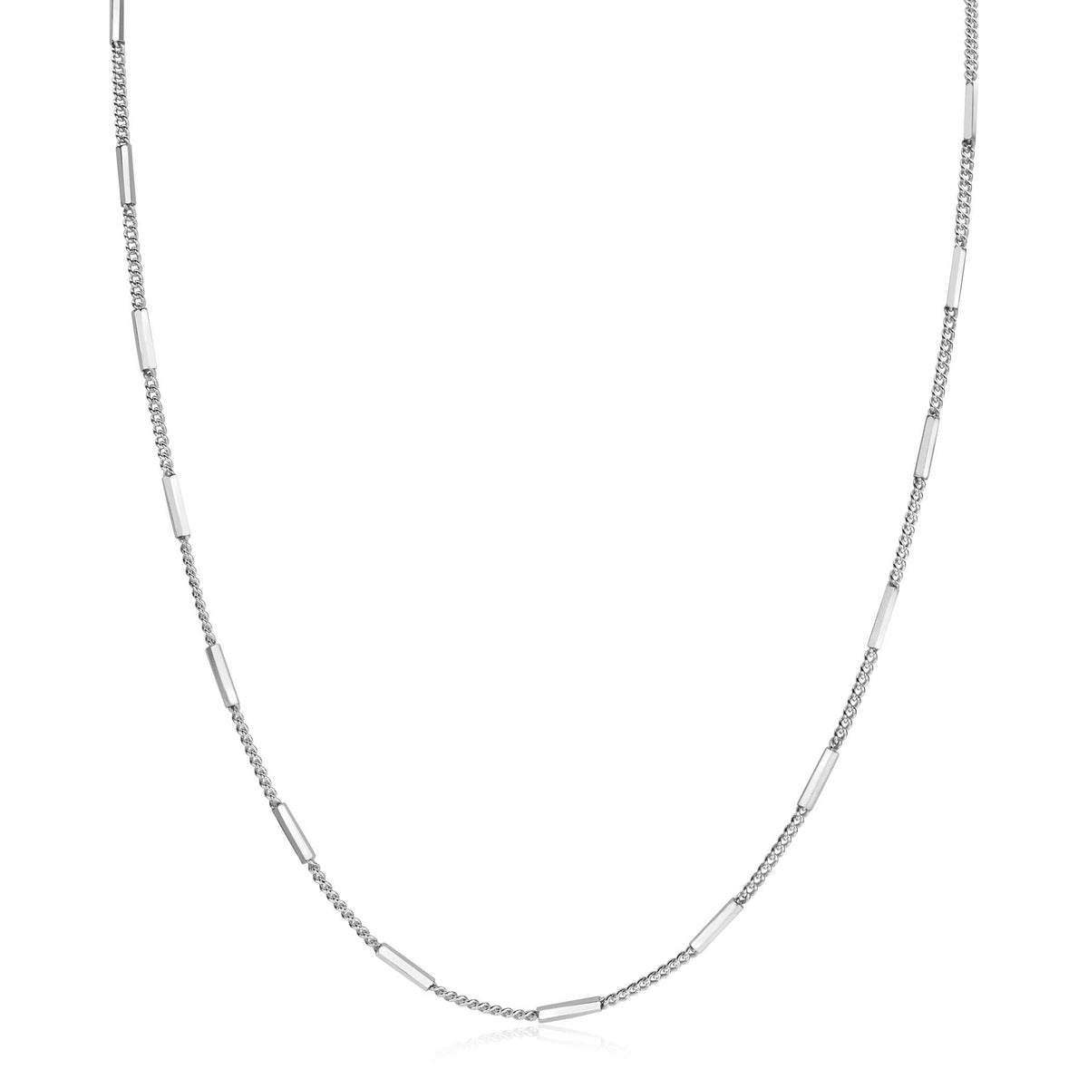 Collana in argento con maglie rolò e dettagli allungati.