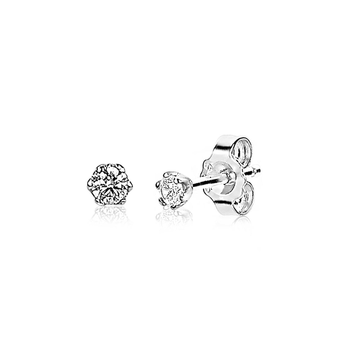 Orecchini in argento con forma floreale e dettagli scintillanti.