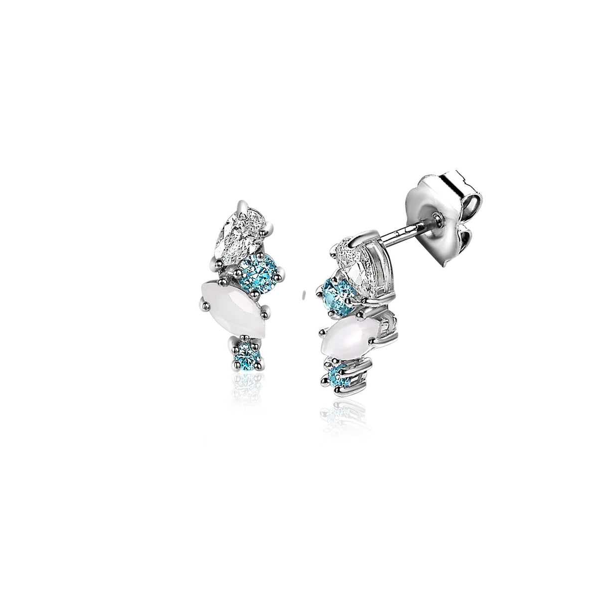 Orecchini in argento con pietre azzurre e bianche, design elegante e moderno.