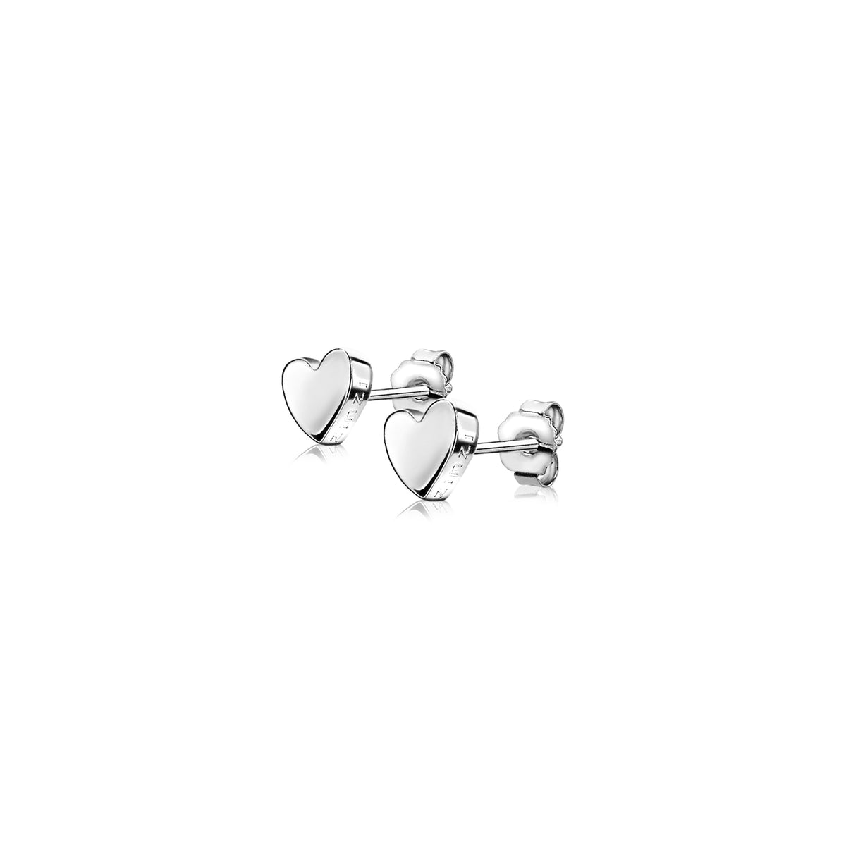 Orecchini a forma di cuore in argento.
